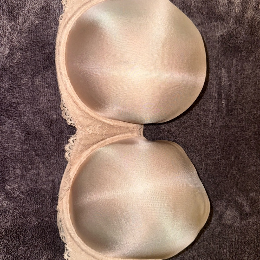 Luxurious Cream Lace Bra